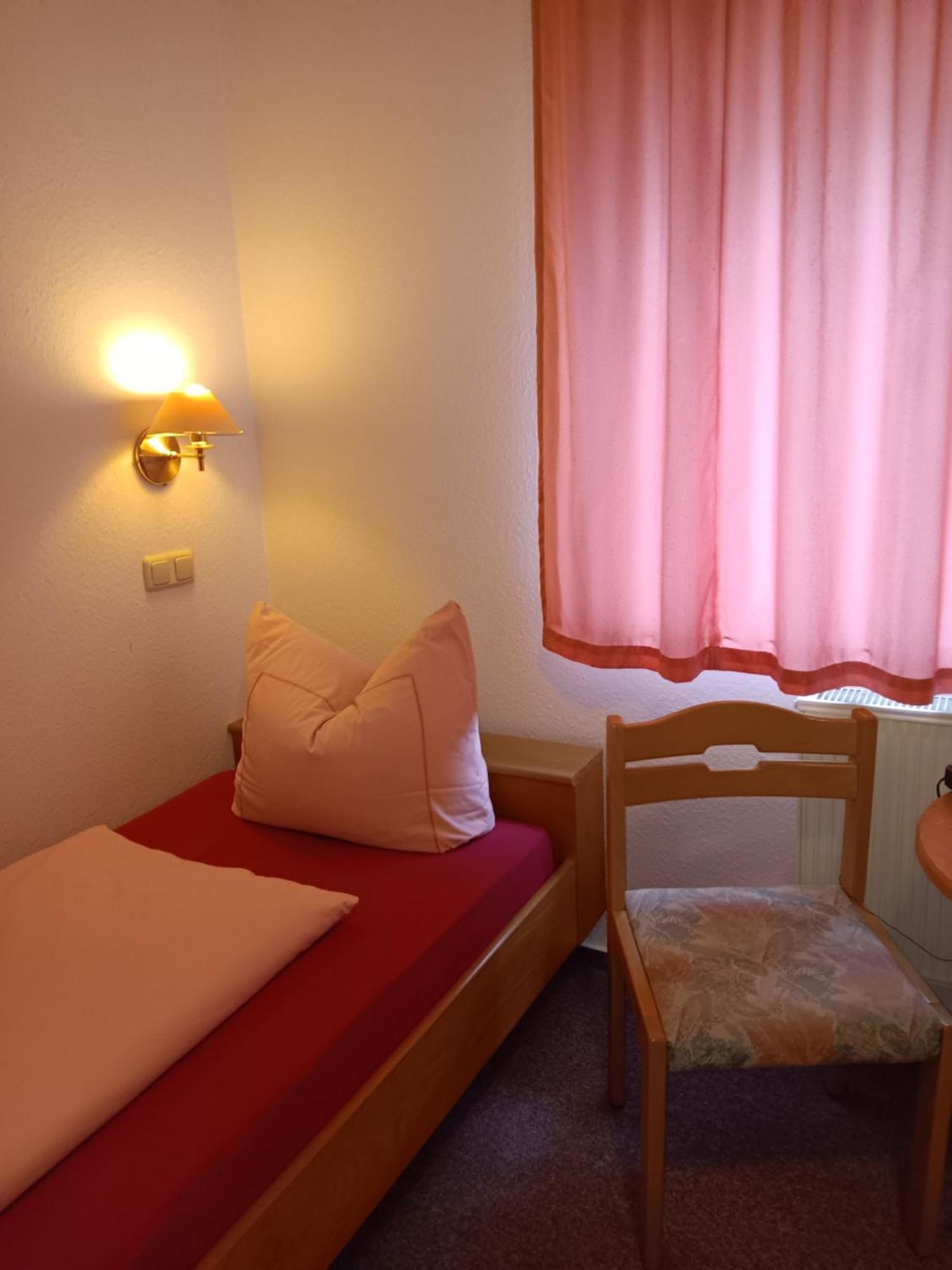 Hotel Burghof Oberweißbach エクステリア 写真